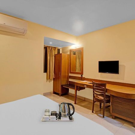 Townhouse The Grand Plaza Hotel Hyderabad Eksteriør billede