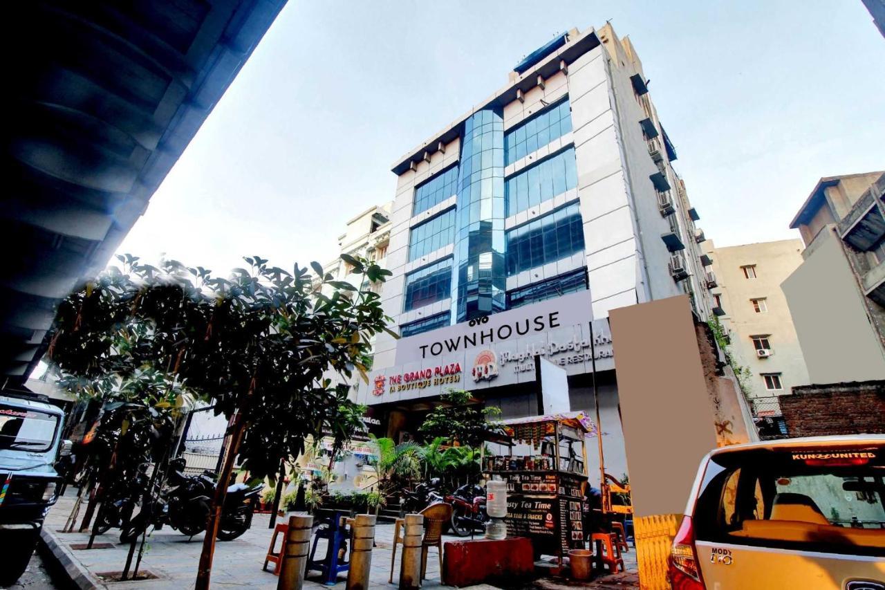 Townhouse The Grand Plaza Hotel Hyderabad Eksteriør billede
