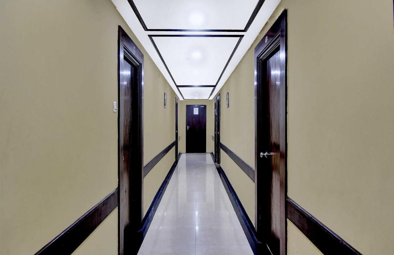 Townhouse The Grand Plaza Hotel Hyderabad Eksteriør billede